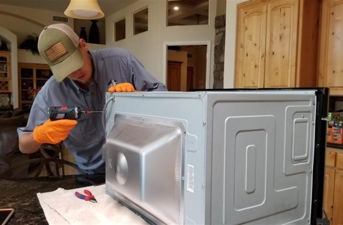 Microwave Repair - Dynamic Appliance Repair